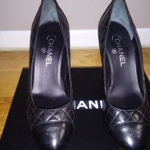 Chanel Authentic Pump